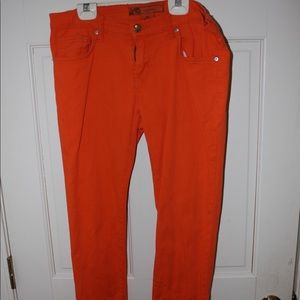 U-51 jeans